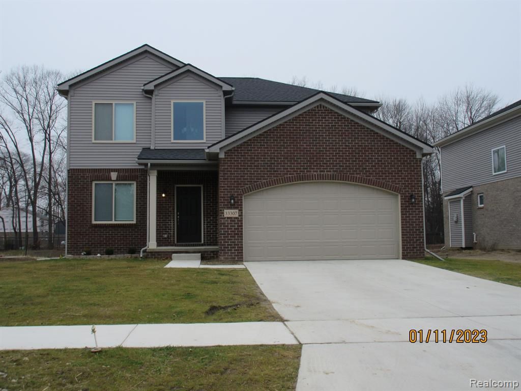 33307 Blue Spruce Drive, Sterling Heights, MI 48310