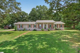 2018 Knighton Chapel Road, Fountain Inn, SC 29644