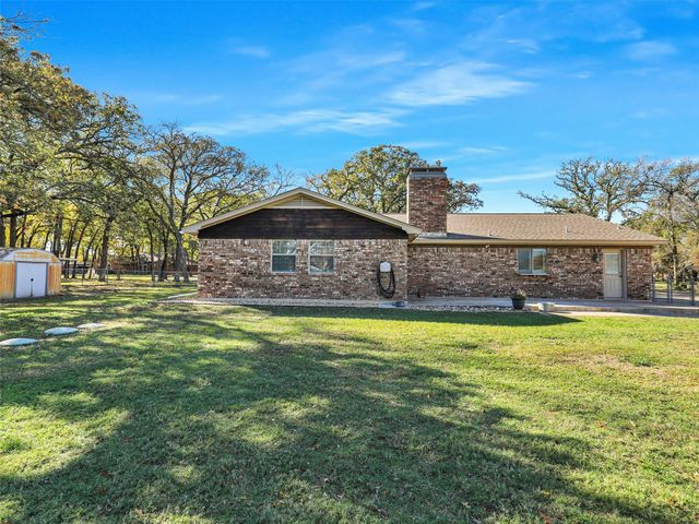 305 Dena, Krugerville, TX 76227