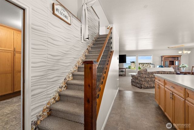 14 Sunset Road, South Bend, WA 98586