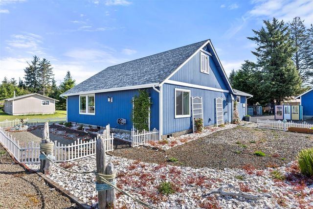 14 Sunset Road, South Bend, WA 98586