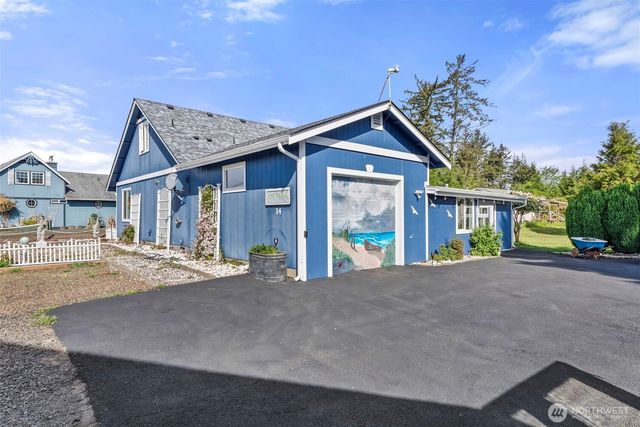 14 Sunset Road, South Bend, WA 98586
