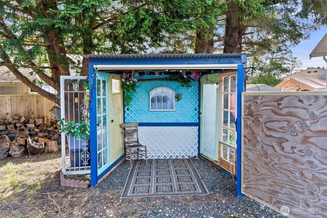 14 Sunset Road, South Bend, WA 98586