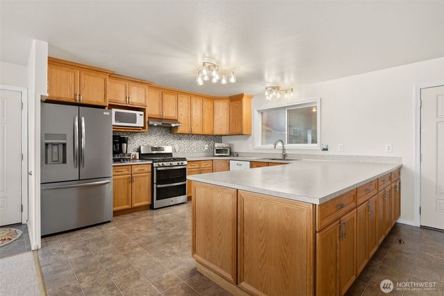 14 Sunset Road, South Bend, WA 98586