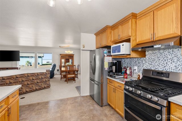 14 Sunset Road, South Bend, WA 98586