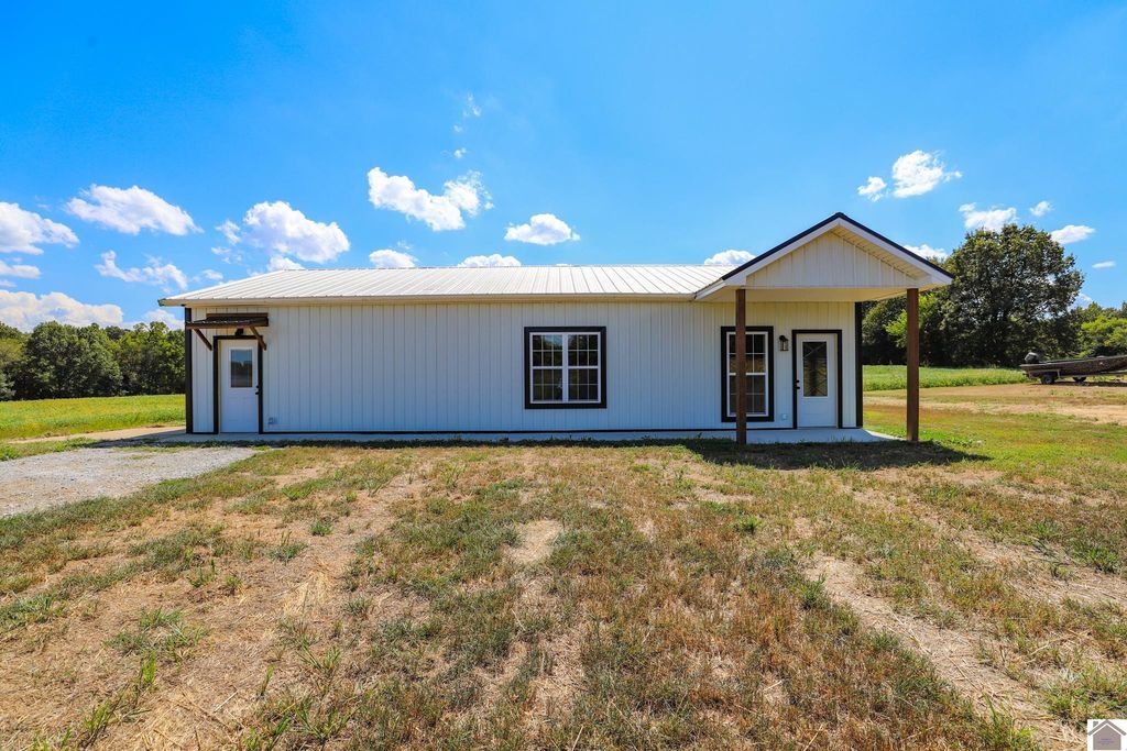 5501 KY 1628, Bardwell, KY 42023