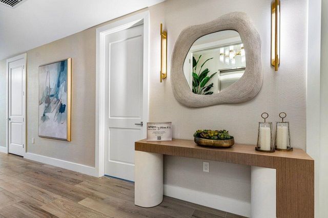 184 Lake Drive 3101, Palm Beach Shores, FL 33404