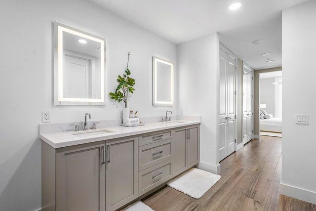 184 Lake Drive 3101, Palm Beach Shores, FL 33404