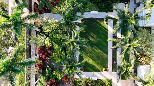 184 Lake Drive 3101, Palm Beach Shores, FL 33404