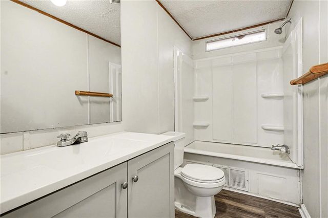 4432 Brandy SE Lane, Acworth, GA 30102