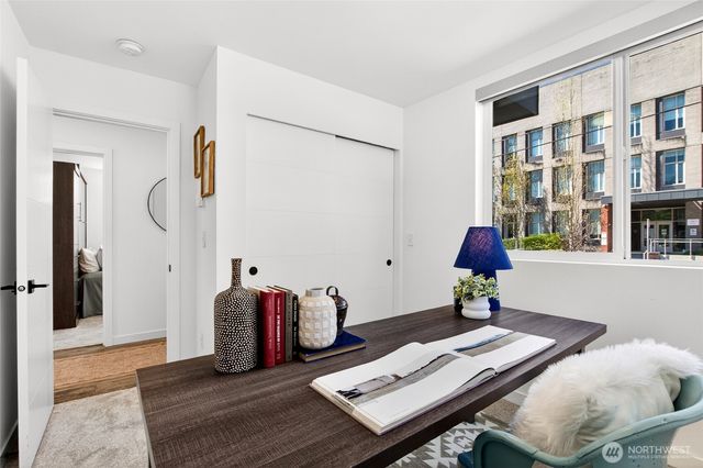 5560 15th Avenue S, Seattle, WA 98108