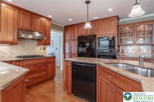 3176 Margate Road, Bethlehem City, PA 18020