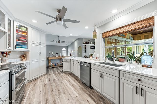 2812 SW 29th AVE, Cape Coral, FL 33914