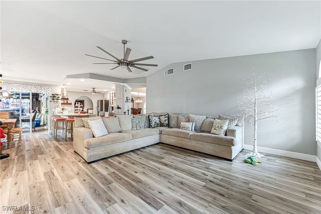 2812 SW 29th AVE, Cape Coral, FL 33914