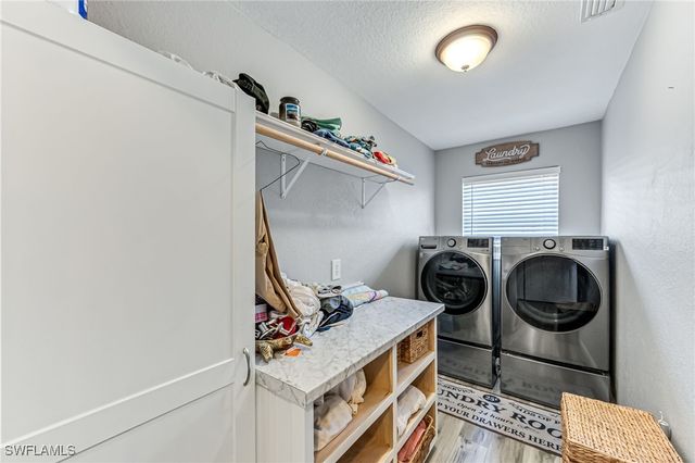 2812 SW 29th AVE, Cape Coral, FL 33914