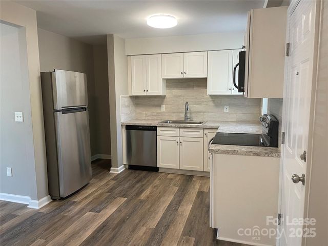 2335 Carmine Street 2, Charlotte, NC 28206