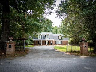20 Ellis Trail, Covington, GA 30016