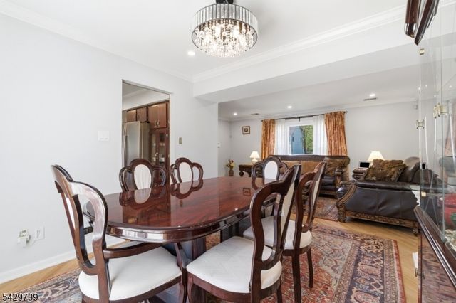 1622 Taylor Dr, North Brunswick Twp., NJ 08902