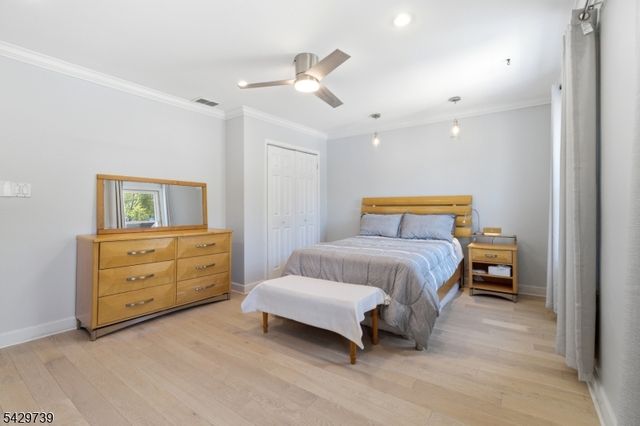 1622 Taylor Dr, North Brunswick Twp., NJ 08902
