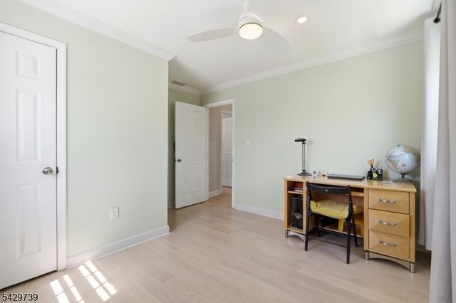 1622 Taylor Dr, North Brunswick Twp., NJ 08902