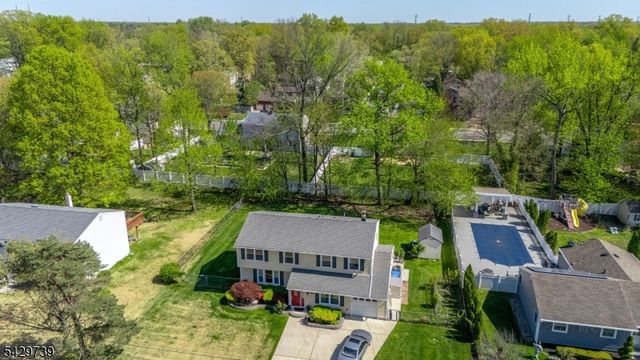 1622 Taylor Dr, North Brunswick Twp., NJ 08902
