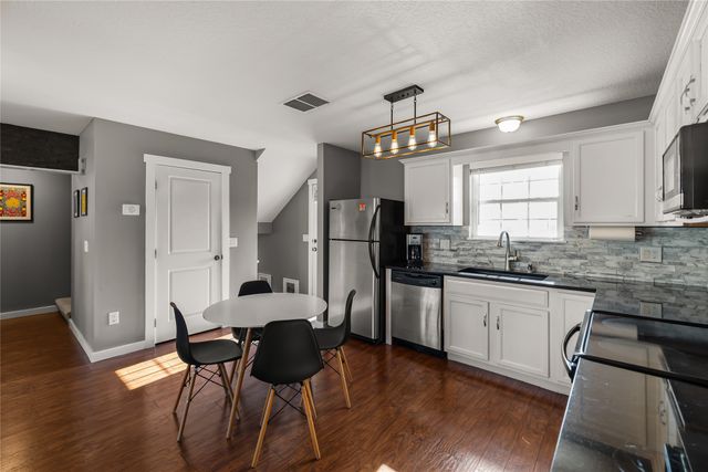 1733 SW 32nd Lane, Ankeny, IA 50023