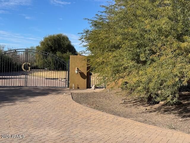 23530 N 65TH Avenue, Glendale, AZ 85310
