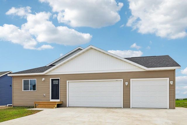 997 Bell Circle, Arlington, WI 53911