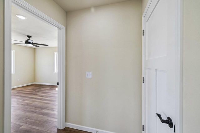 997 Bell Circle, Arlington, WI 53911