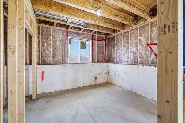 997 Bell Circle, Arlington, WI 53911