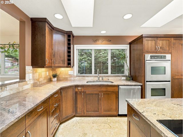 14814 Sw 80TH Ave, Portland, OR 97224
