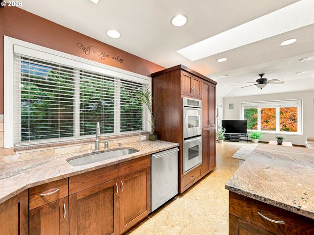 14814 Sw 80TH Ave, Portland, OR 97224