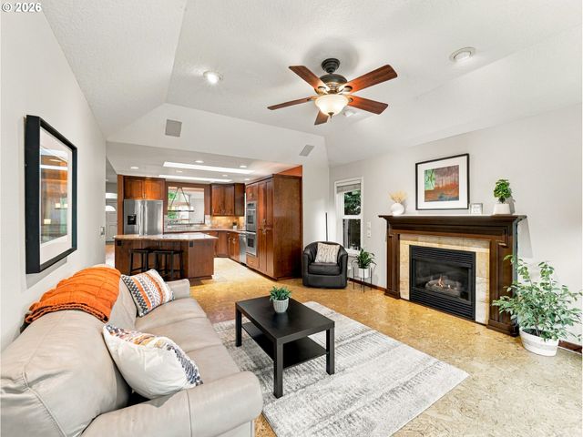 14814 Sw 80TH Ave, Portland, OR 97224