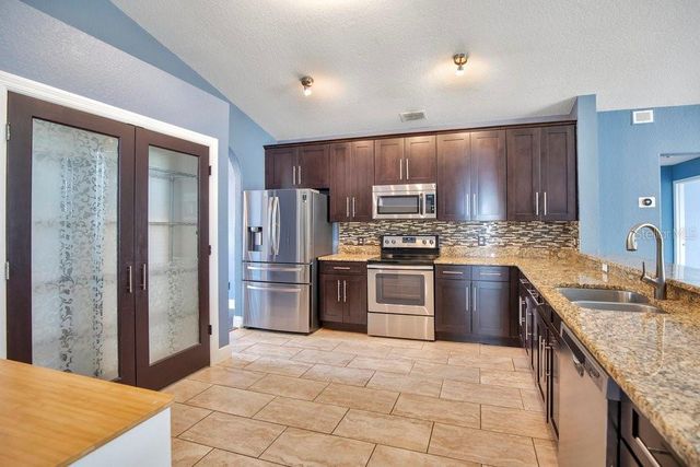 505 HALLOWELL CIRCLE, Orlando, FL 32828