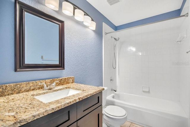 505 HALLOWELL CIRCLE, Orlando, FL 32828