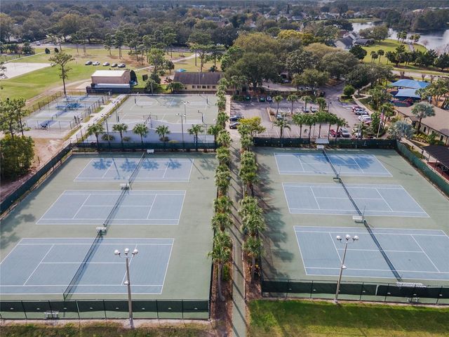 505 HALLOWELL CIRCLE, Orlando, FL 32828