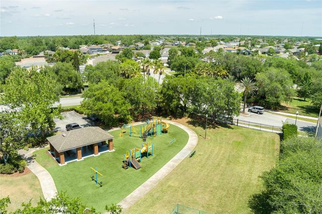 505 HALLOWELL CIRCLE, Orlando, FL 32828