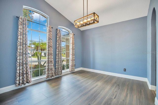 505 HALLOWELL CIRCLE, Orlando, FL 32828