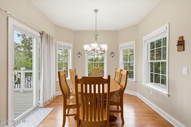 137 Mooring Road, Manahawkin, NJ 08050