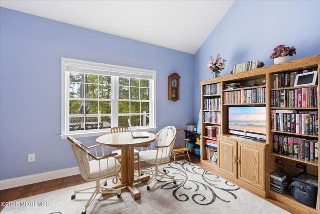 137 Mooring Road, Manahawkin, NJ 08050