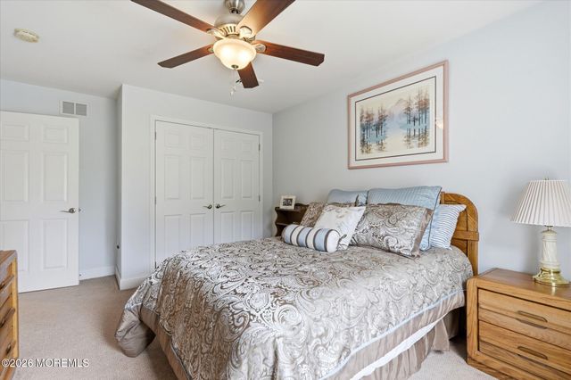 137 Mooring Road, Manahawkin, NJ 08050