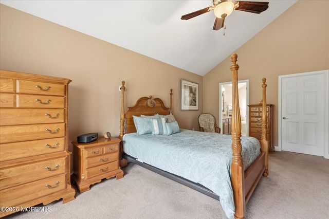 137 Mooring Road, Manahawkin, NJ 08050