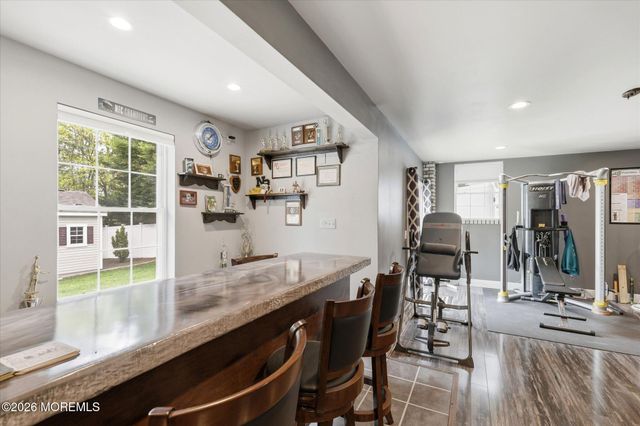 137 Mooring Road, Manahawkin, NJ 08050
