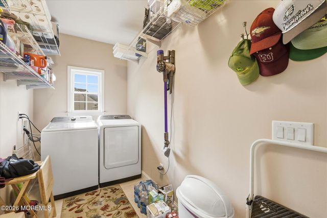 137 Mooring Road, Manahawkin, NJ 08050