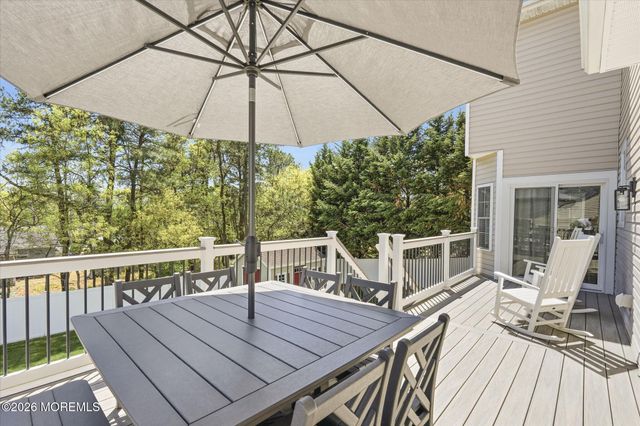 137 Mooring Road, Manahawkin, NJ 08050