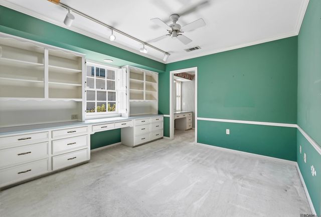 943 Finchley Ct, Baton Rouge, LA 70806