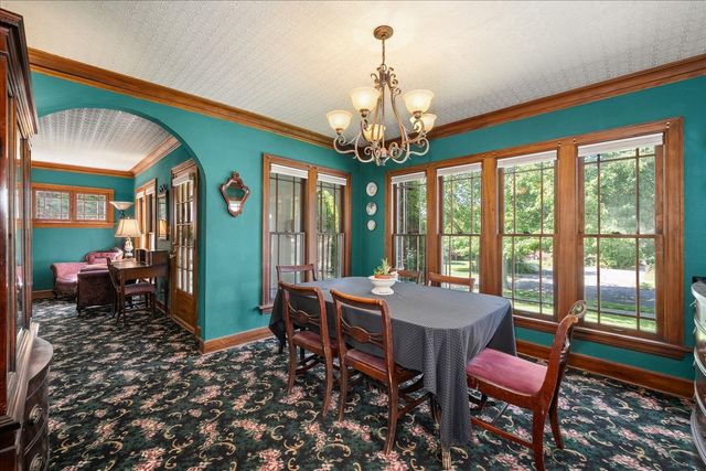 1024 E Overbluff Rd, Spokane, WA 99203