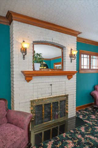 1024 E Overbluff Rd, Spokane, WA 99203