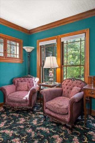 1024 E Overbluff Rd, Spokane, WA 99203