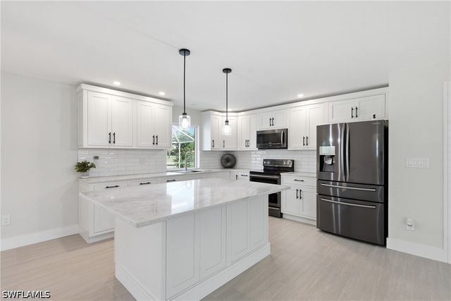7401 Sea Island RD, Fort Myers, FL 33967